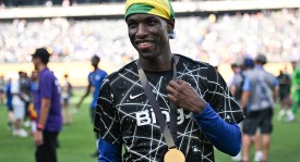 皇马逆转奇观：姆巴佩闪耀，团队协作成就4-1胜利